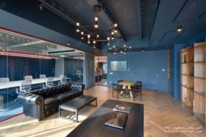 تامین روشنایی شرکت سرمایه گذاری کاریزما - صنایع روشنایی نورانه چراغ اکو روکار