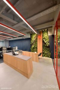 تامین روشنایی شرکت سرمایه گذاری کاریزما - صنایع روشنایی نورانه چراغ اکو روکار